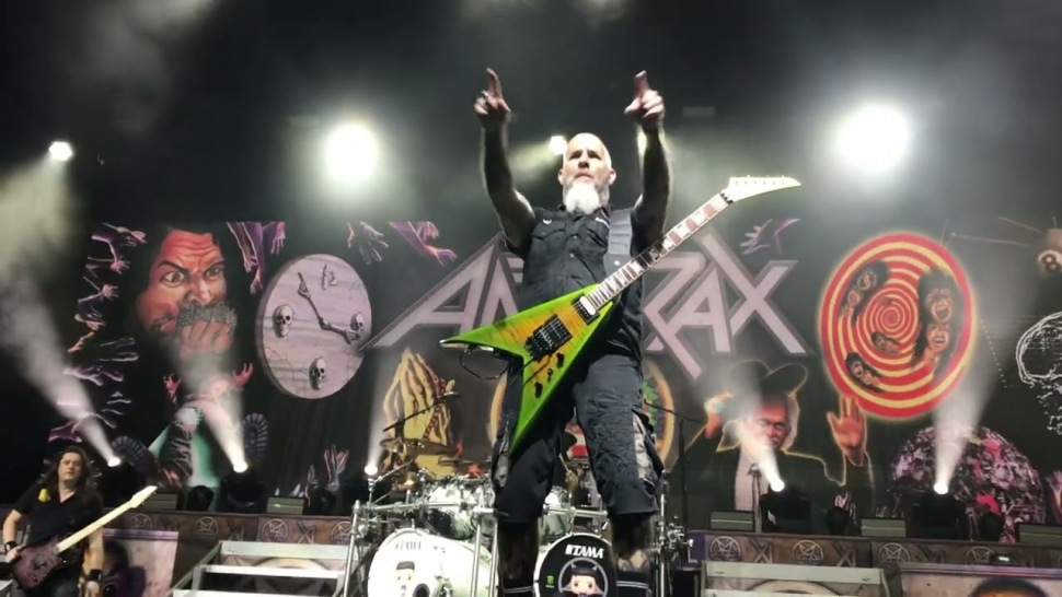 anthrax-announces-drummer-derek-roddy-to-step-in-646b3750a9276-LARGE.jpg