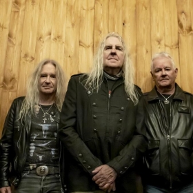 SAXON rocks out with rousing cover of NAZARETH's 'Razamanaz' from 'More Inspirations' album